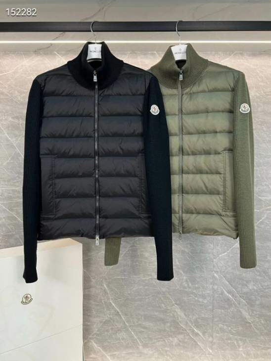 Picture of Moncler Down Jackets _SKUMonclerM-3XL26yr37637477